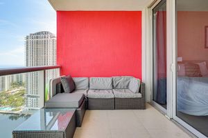 Aluguel por temporada - High-rise Ocean View, Pool Access! Beachwalk Condo