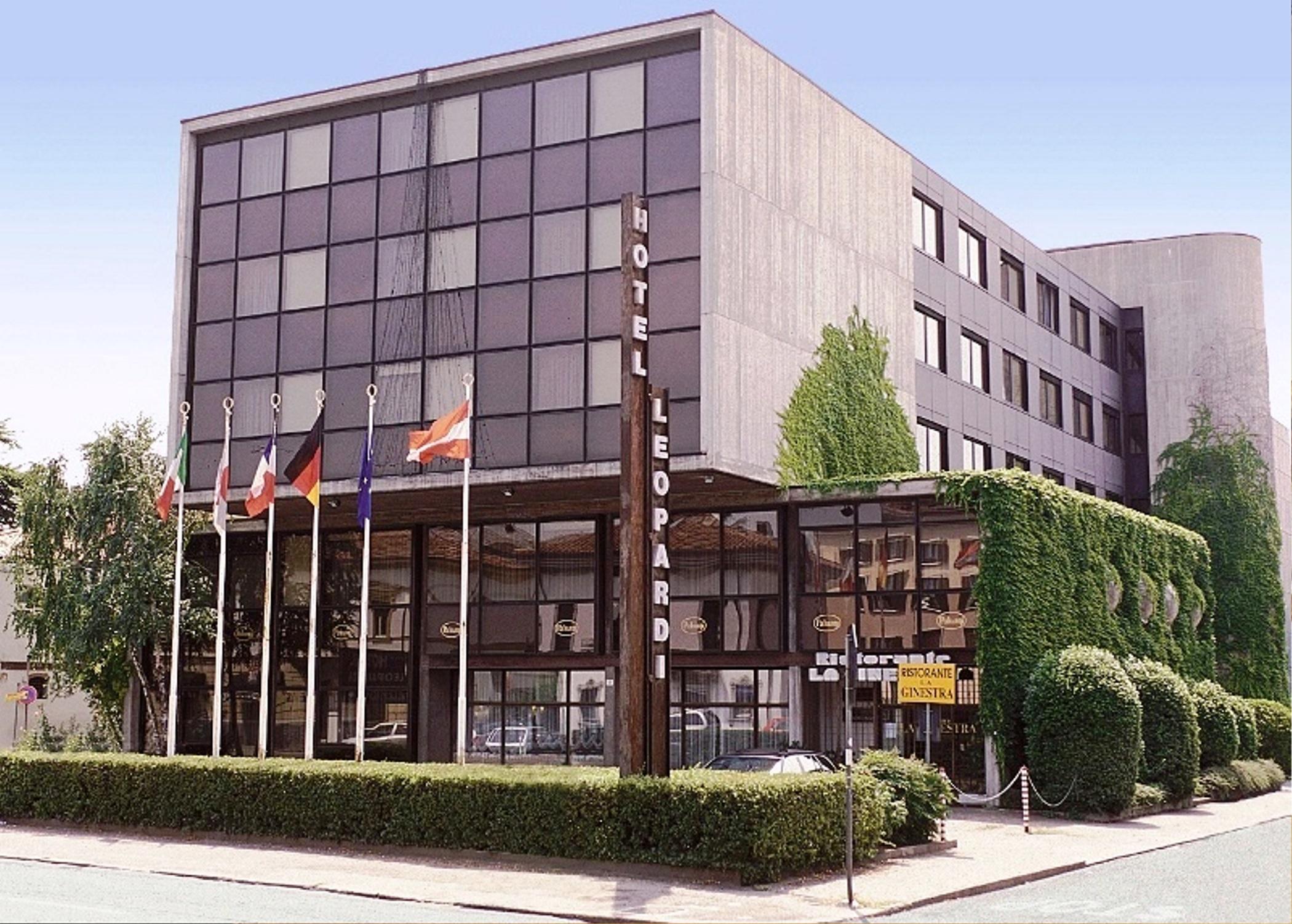 Vista Exterior Hotel Leopardi