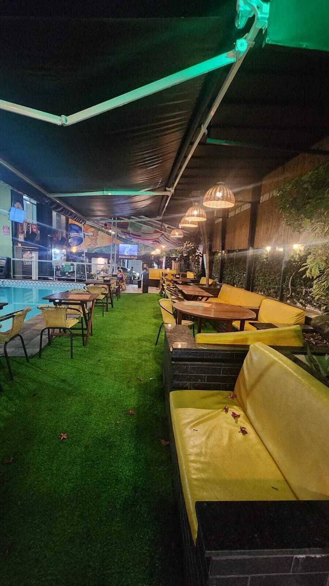 Varios Maraca Hostel