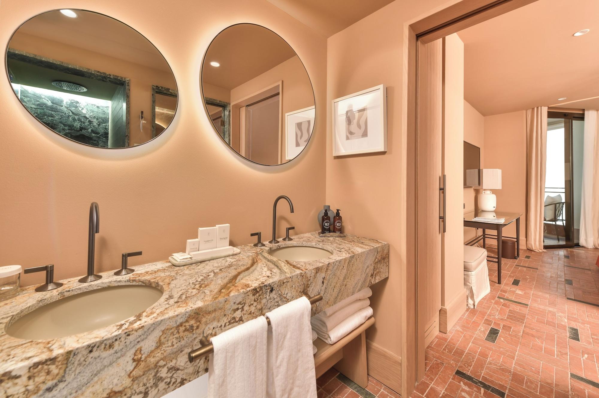 Habitación El Fuerte Marbella