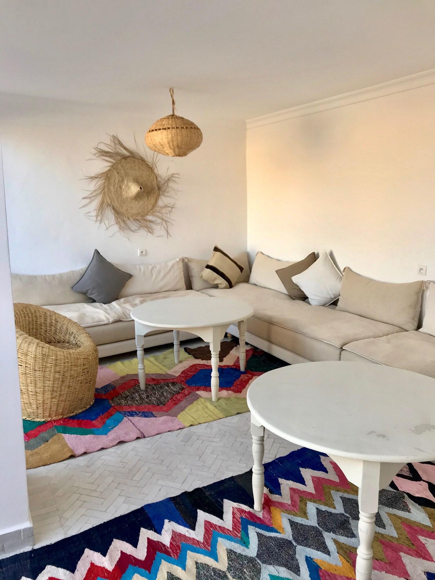 Bar/Salón Riad Al Riad