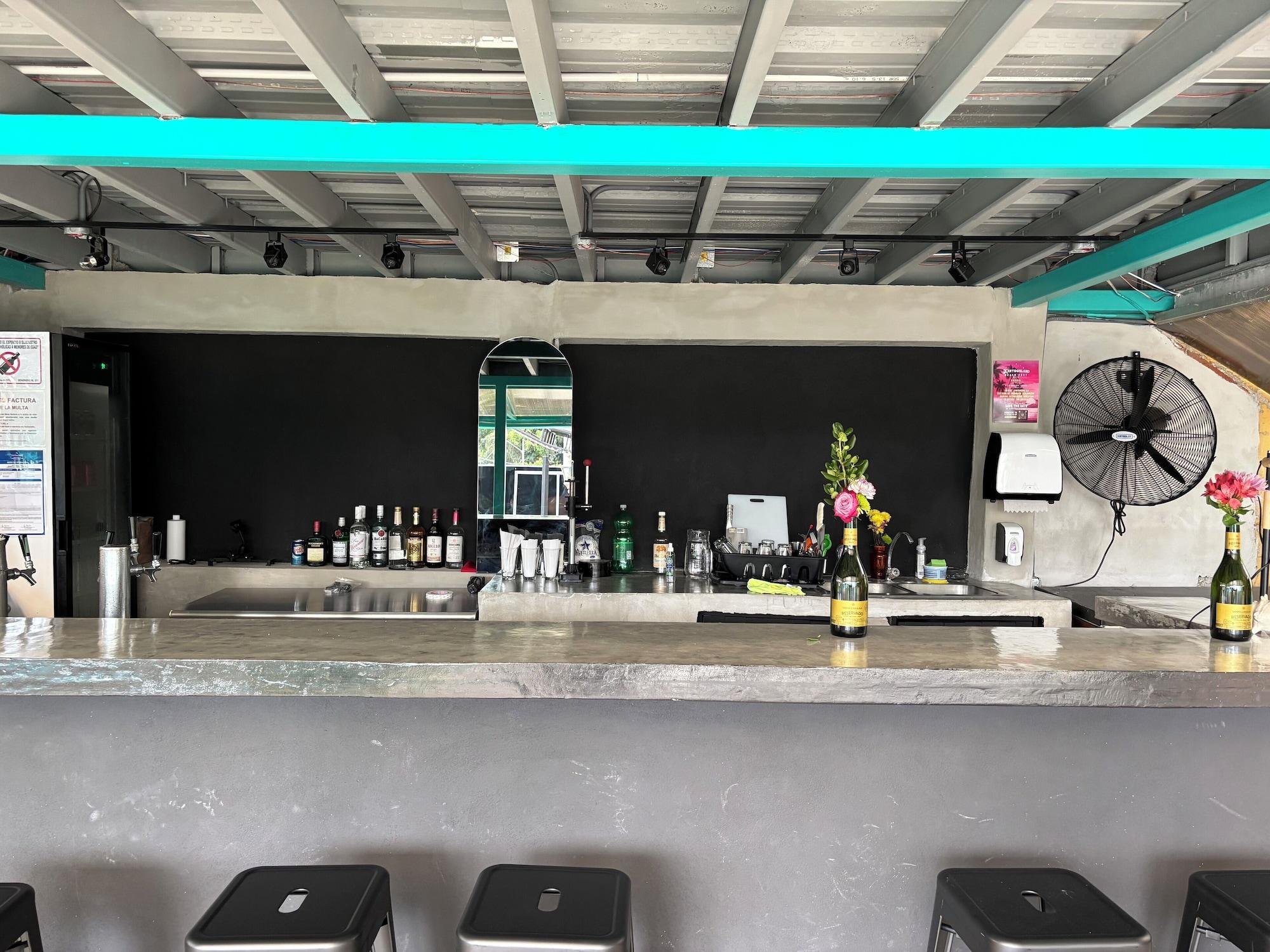 Bar/Salón Posada 1914