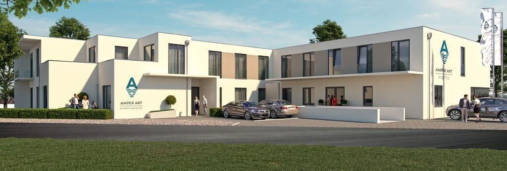Varios Amper Art Hotel