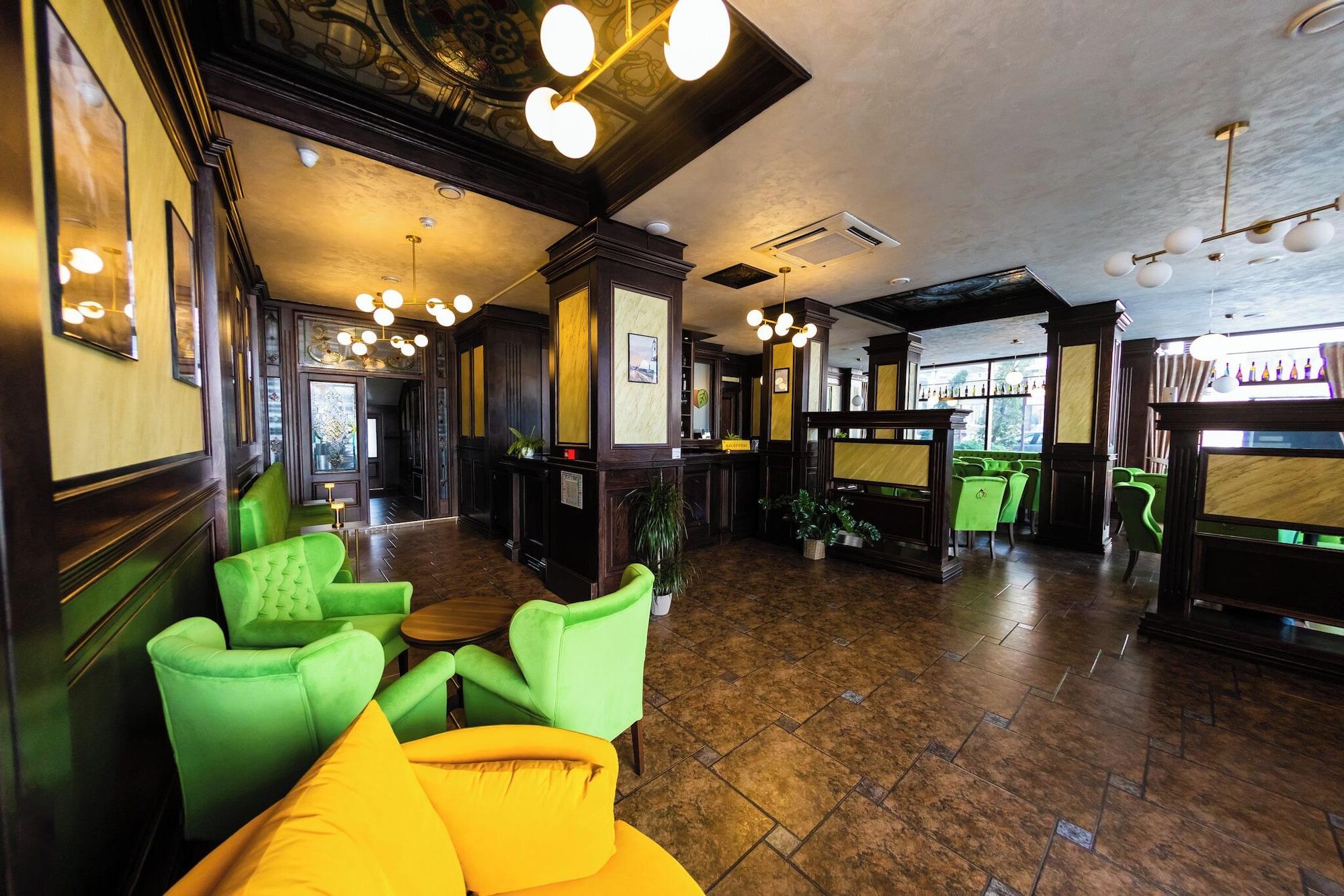 Vista Lobby Hotel Daily Plaza