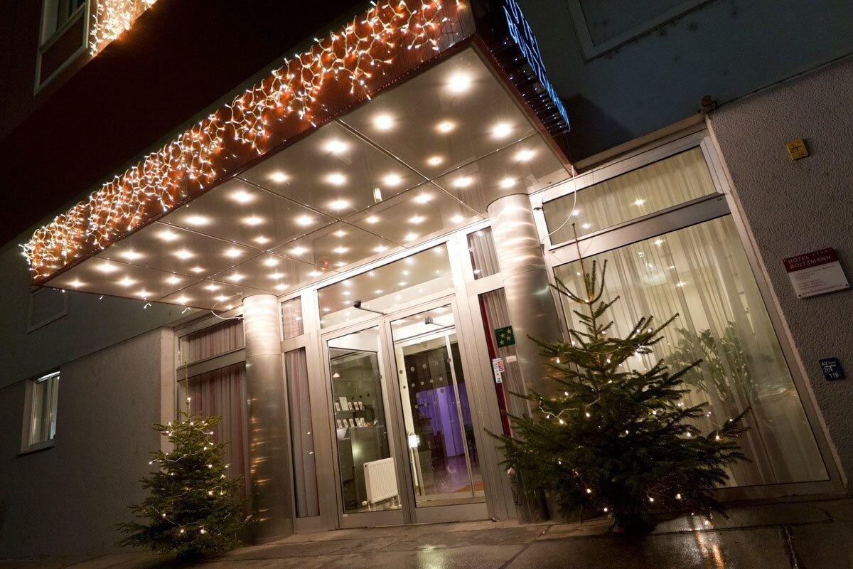 Vista Exterior Hotel Boltzmann