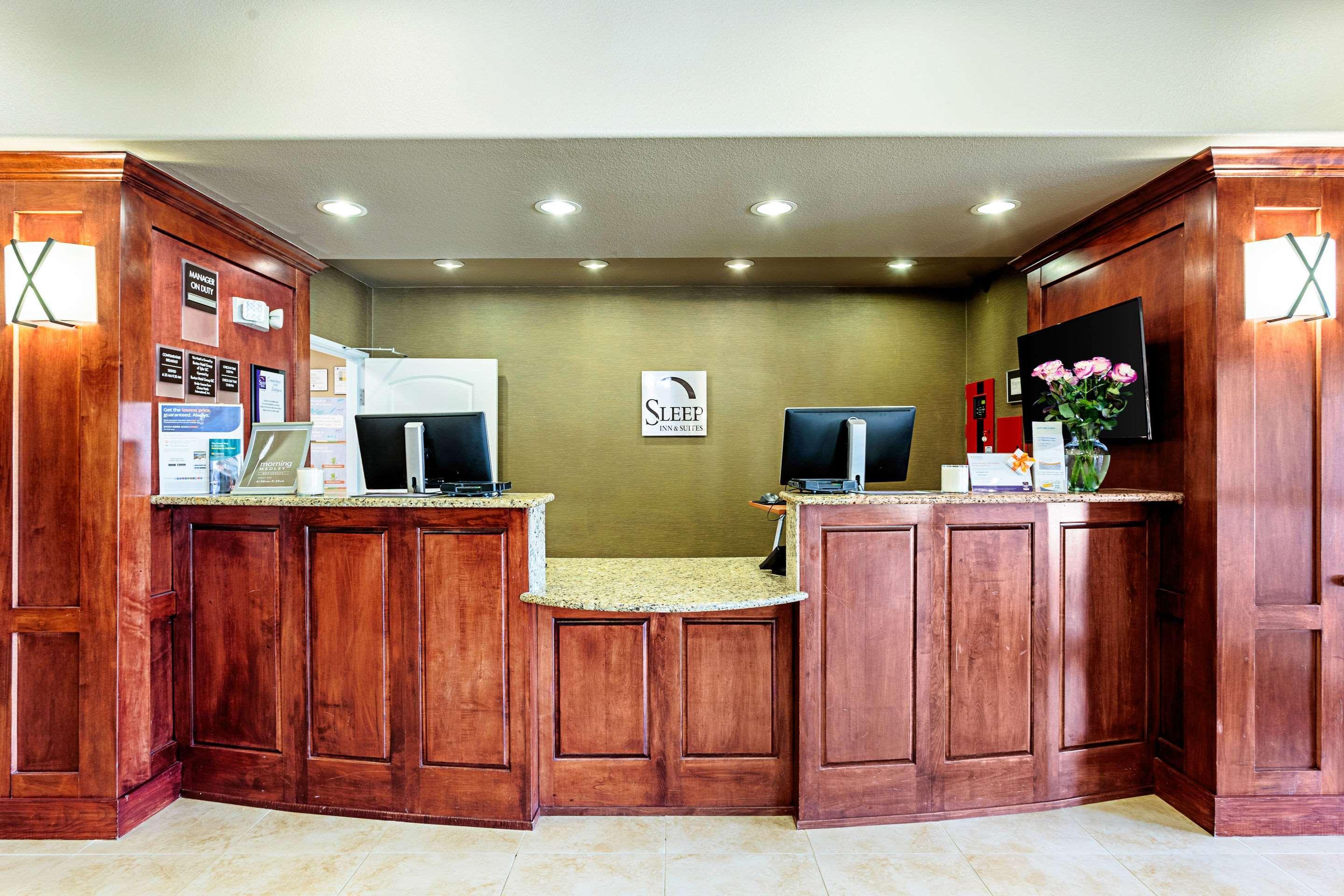 Vista Lobby Sleep Inn & Suites Tyler South