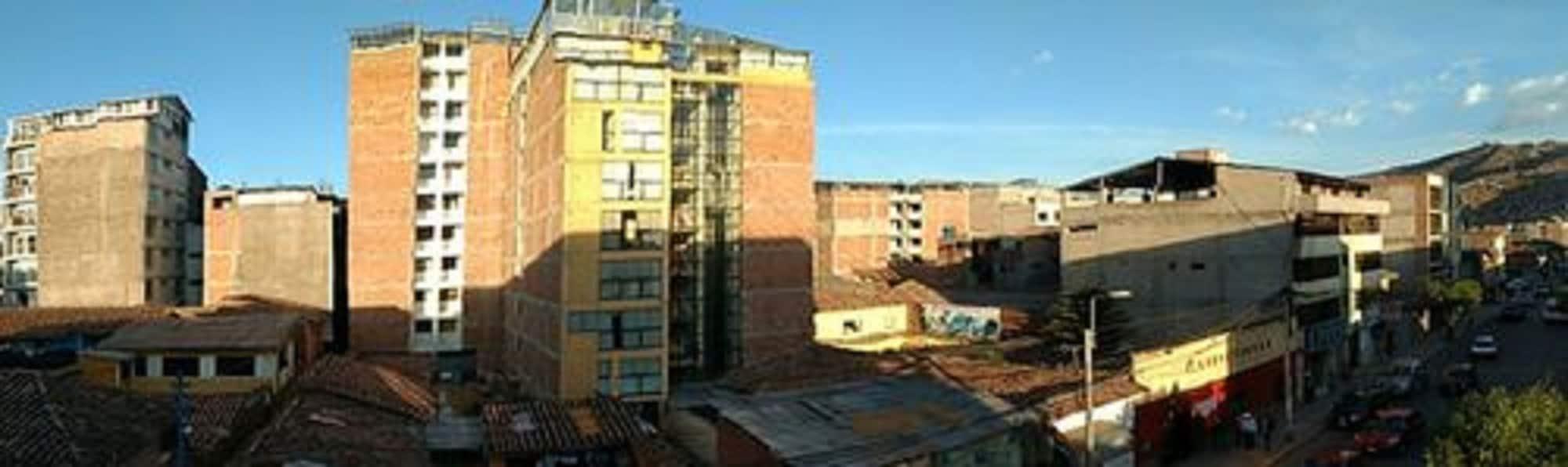 Varios Kintu Apart Hotel