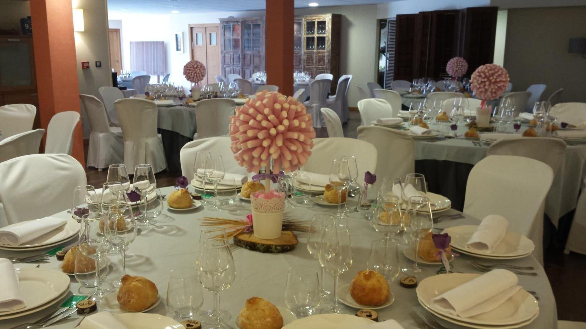 Salón de Baile Hotel A Maquía