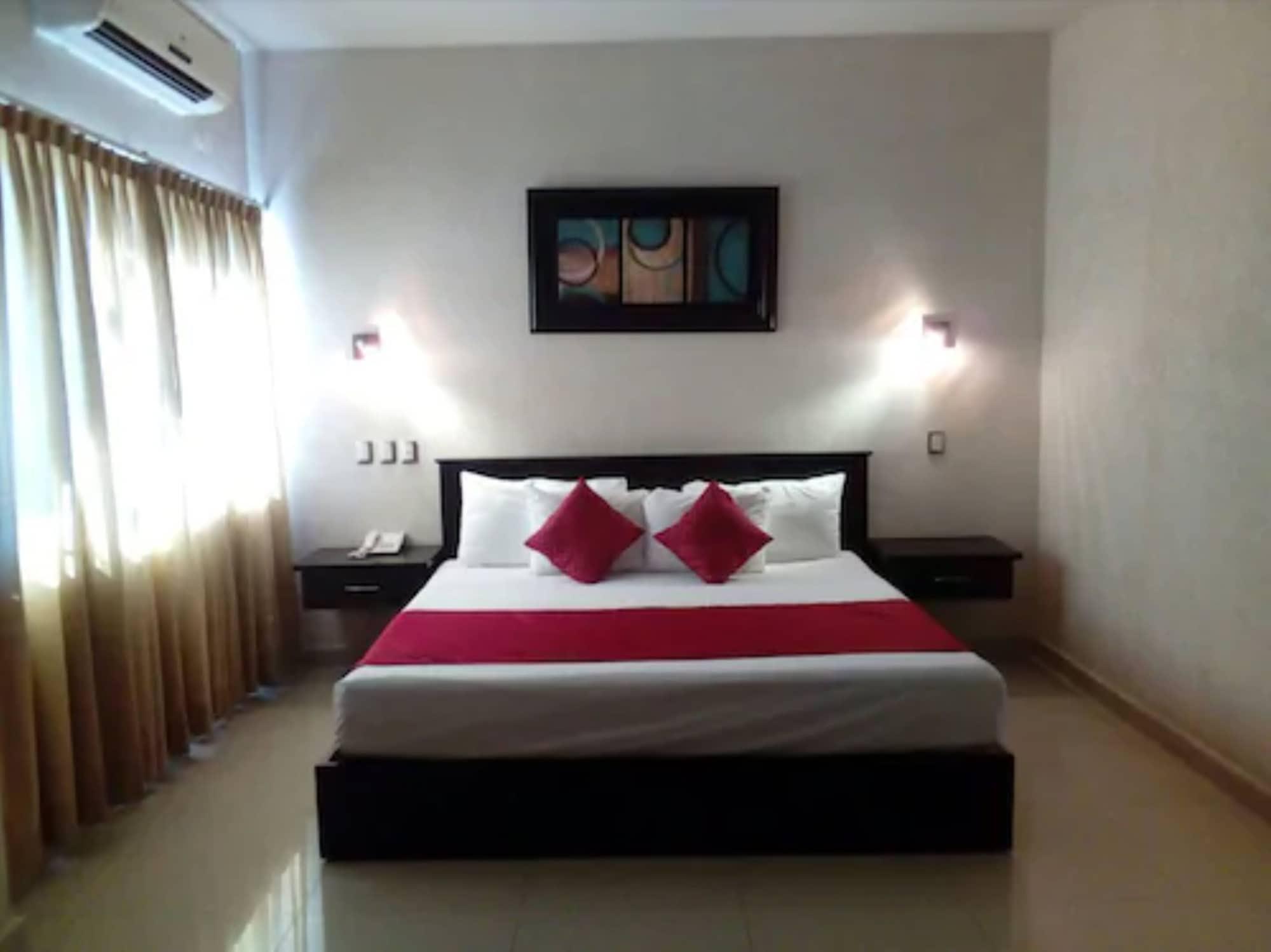Varios Hotel Madrid Tuxtla