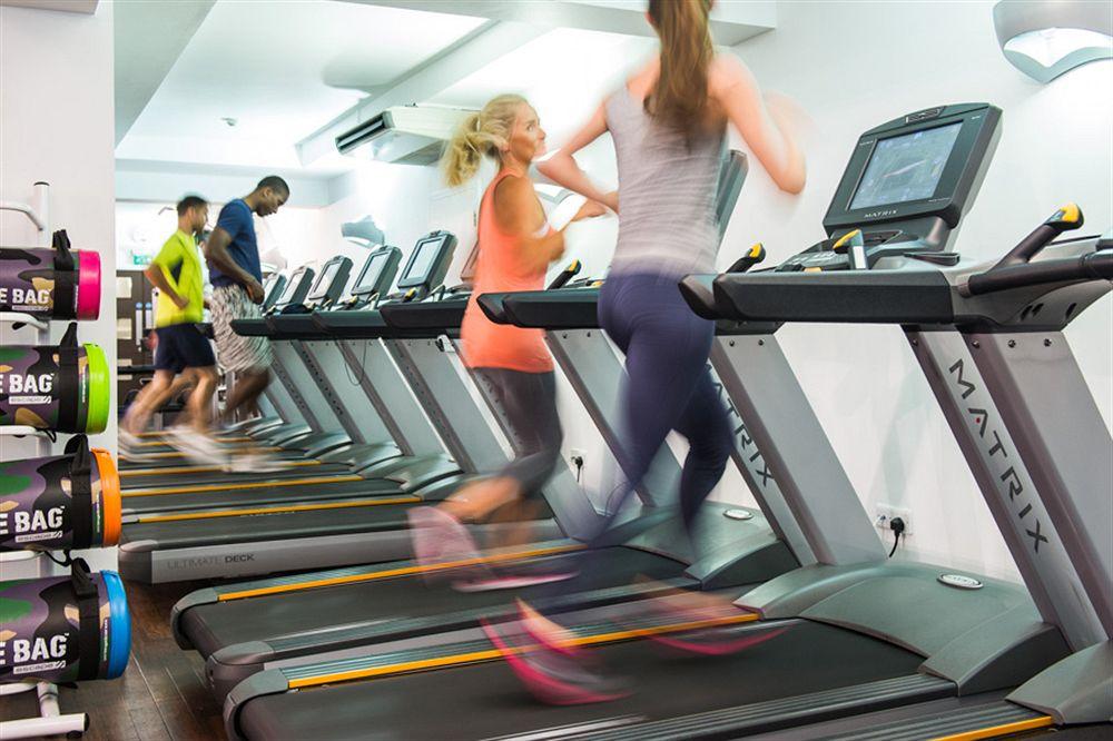 Gimnasio Dolphin House Serviced Apartments
