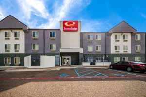 Alojamiento - Econo Lodge