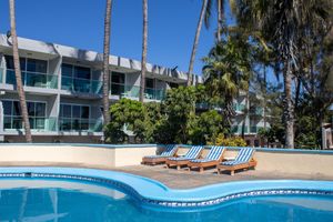 Alojamiento - Hotel Las Jacarandas