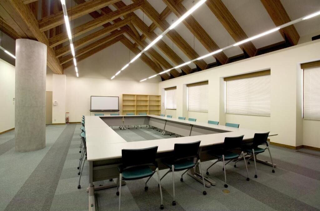 Sala de Reuniones TOYOTA Shirakawa-Go Eco-Institute