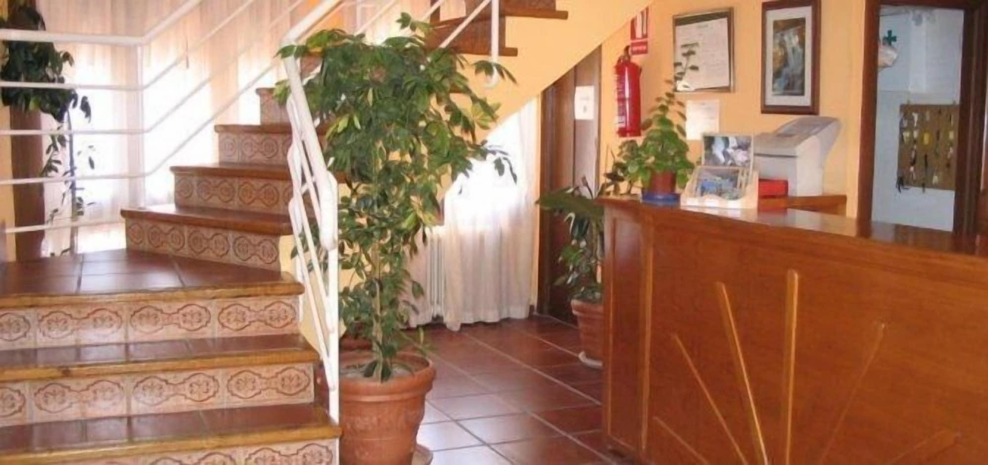 Vista Lobby Hotel Valle del Jerte Los Arenales