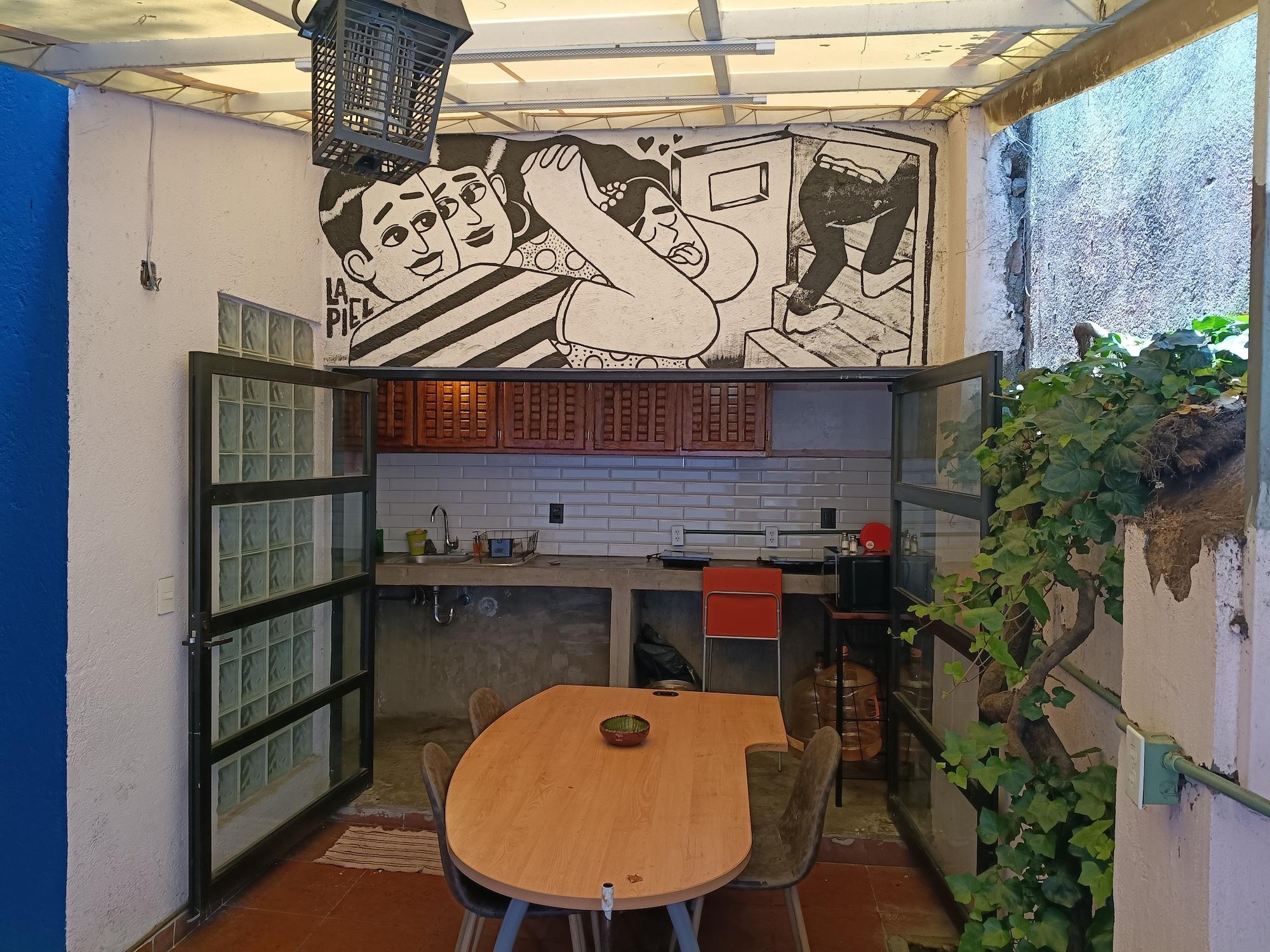 Restaurant House Santy Co-Living Condesa