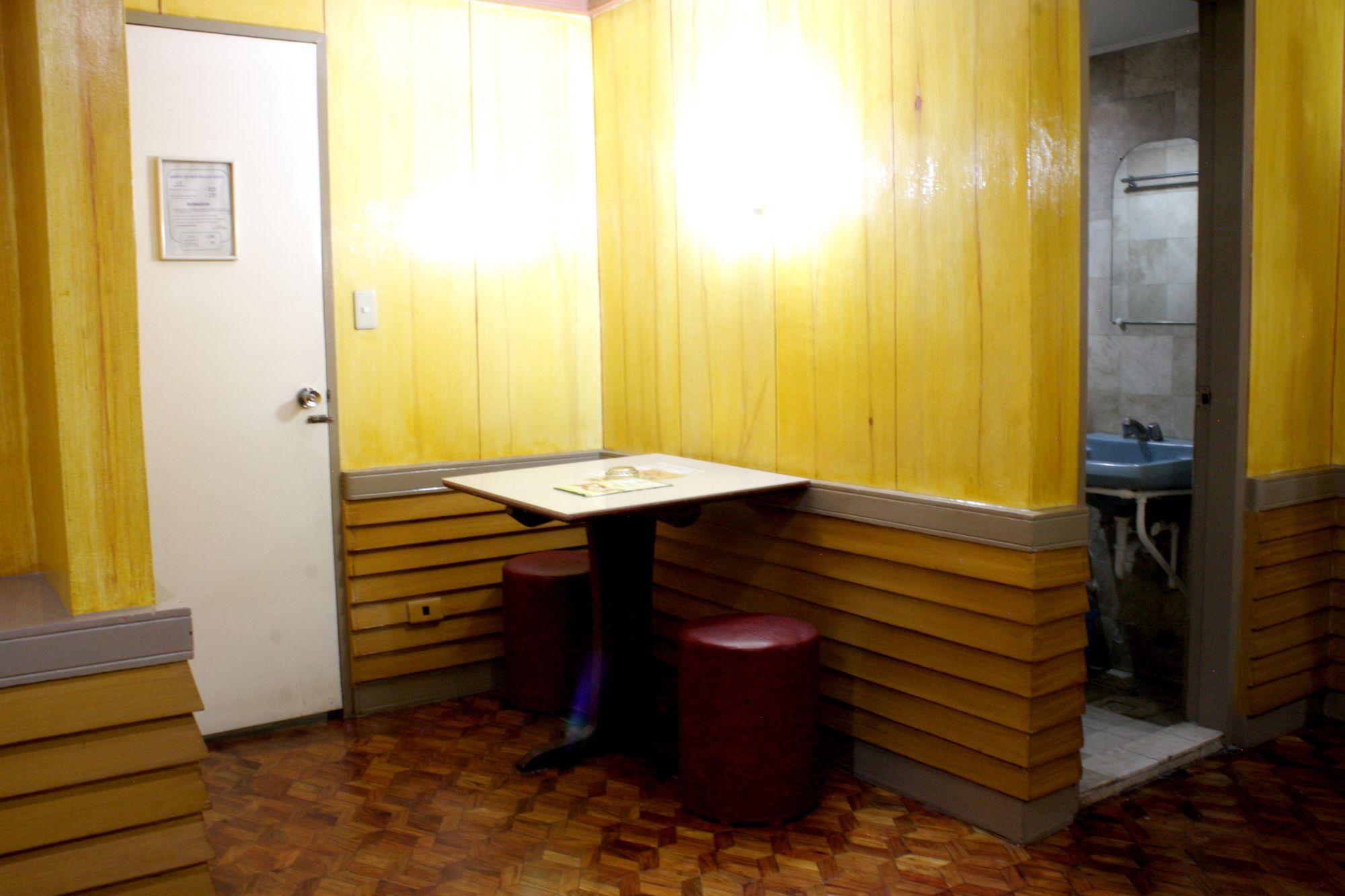 Set de Habitación Dahlia Hotel