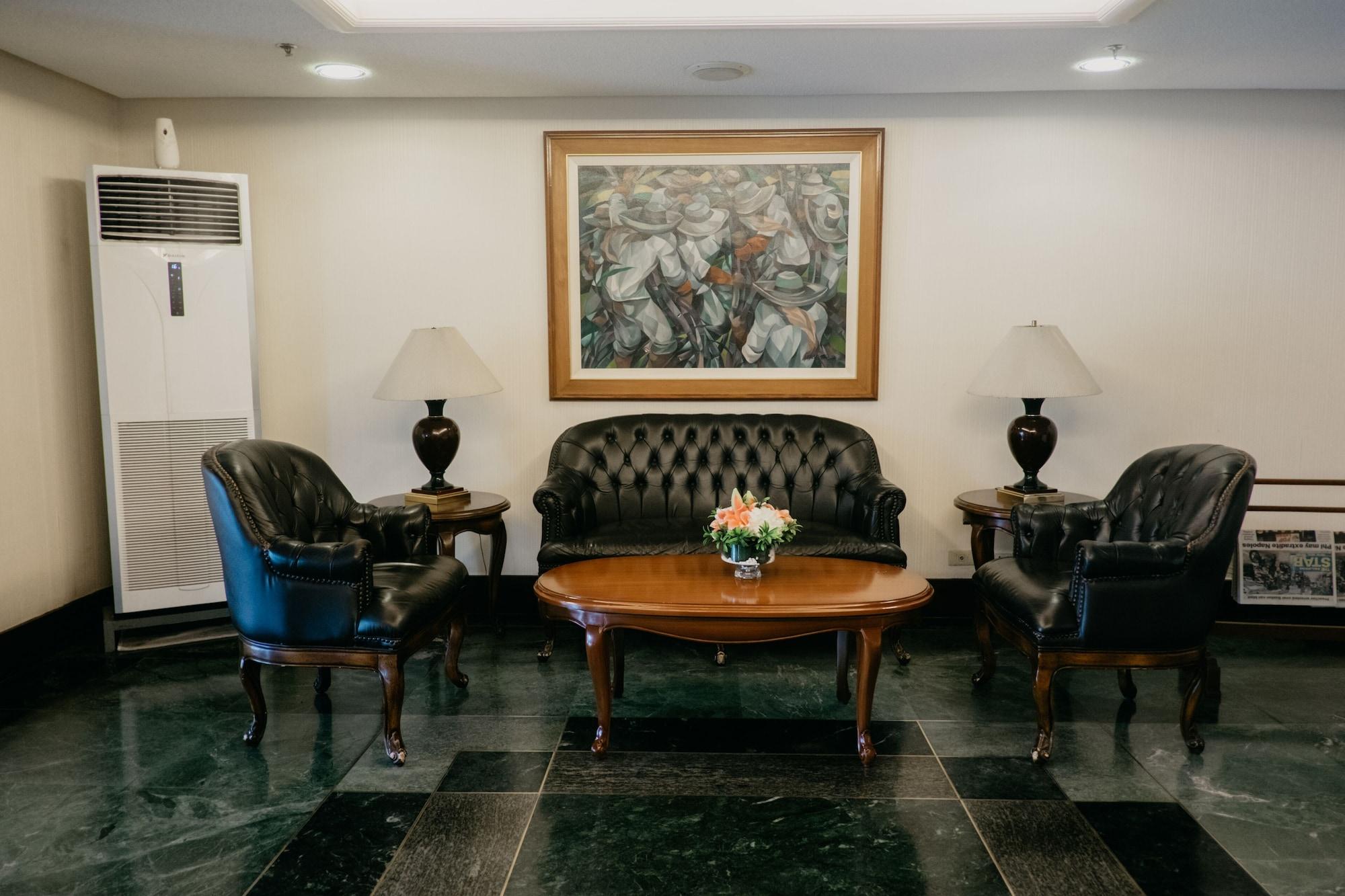 Vista Lobby East Asia Royale Hotel