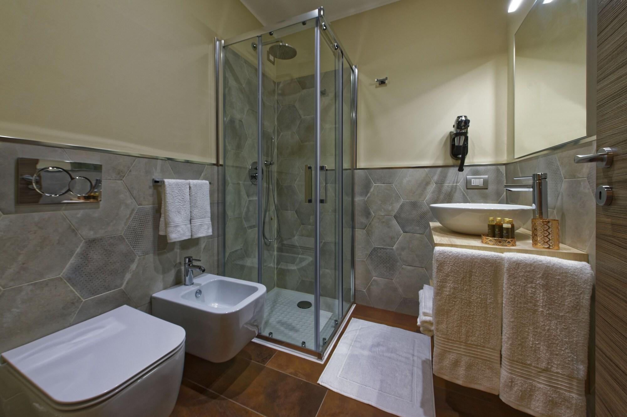 Equipamiento de Habitación Red Ribbon