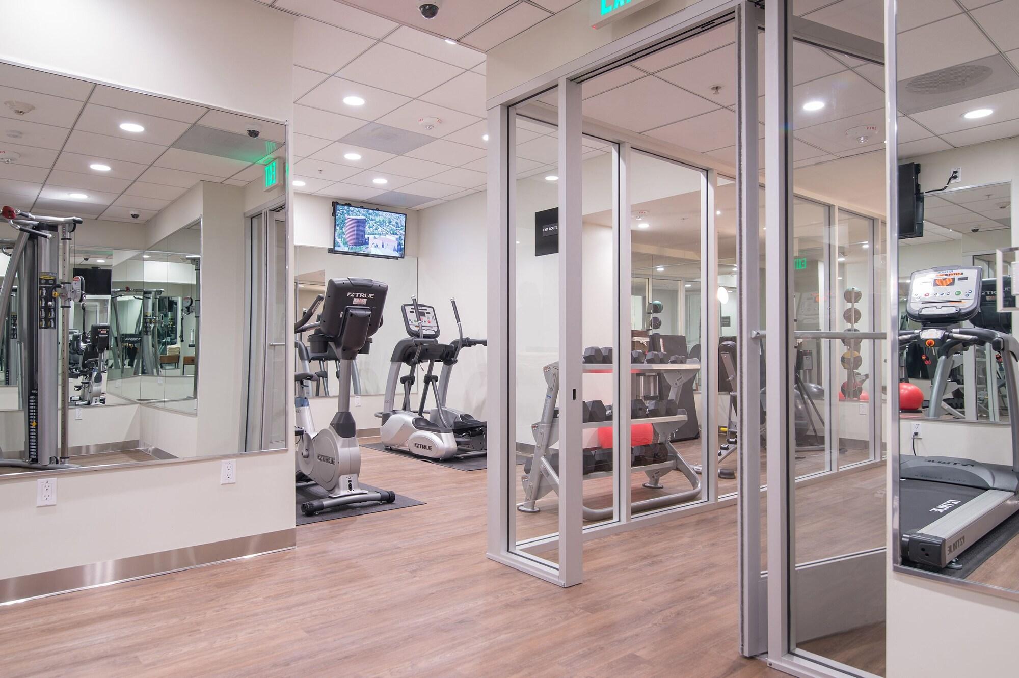 Gimnasio Miyako Hotel Los Angeles