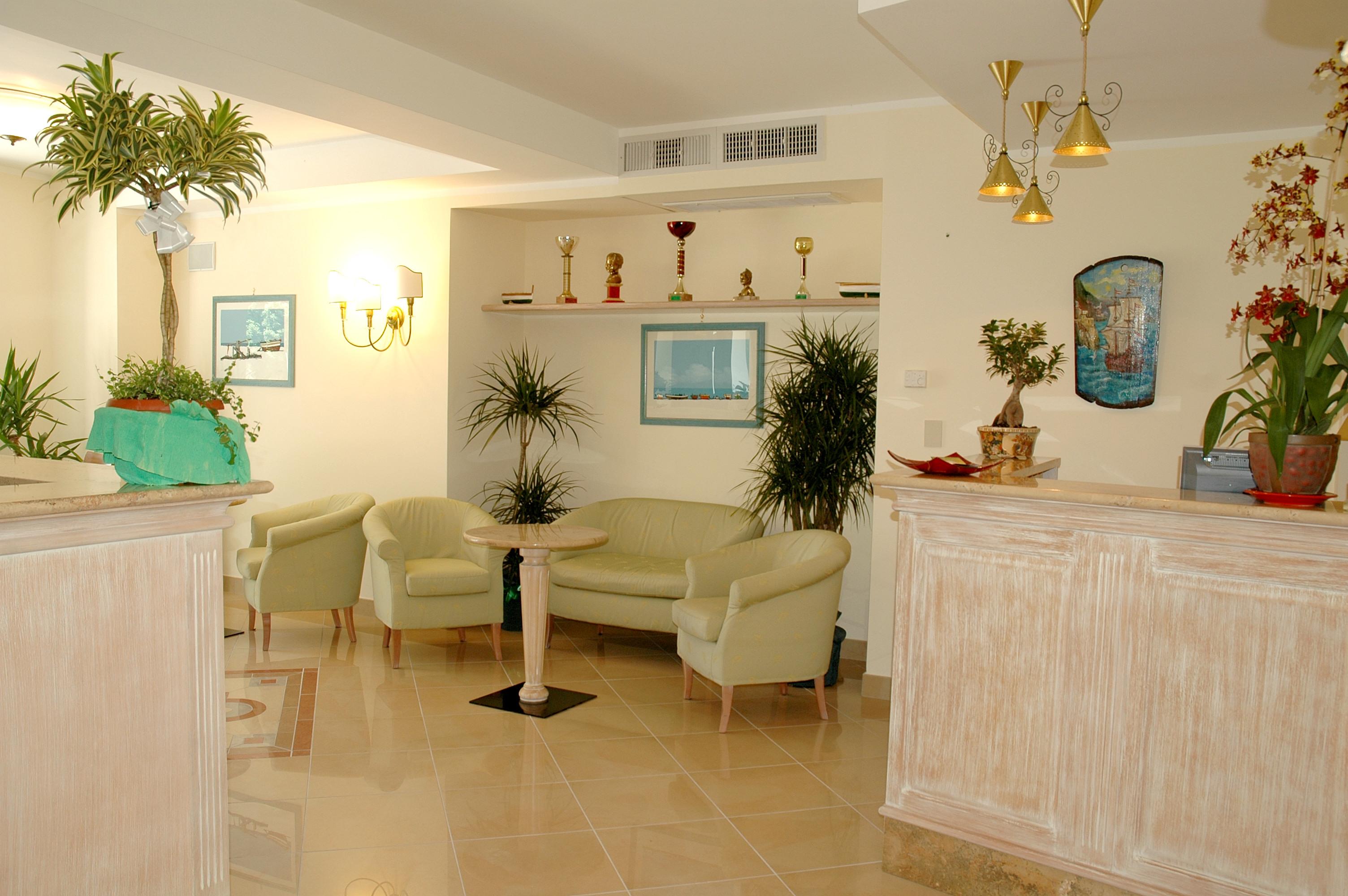 Vista Lobby Hotel La Pergola