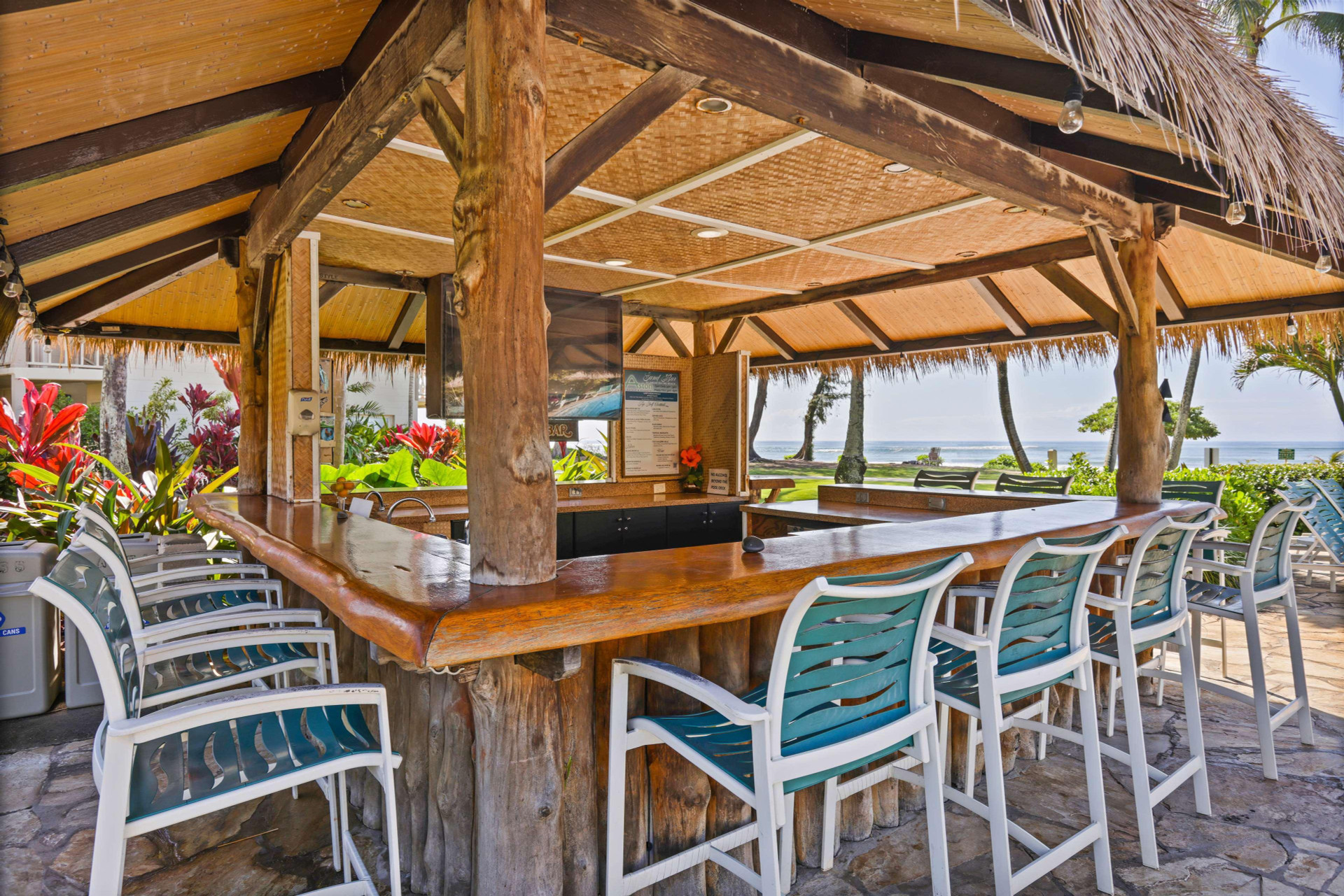 Bar/Salón Aston Islander on the Beach