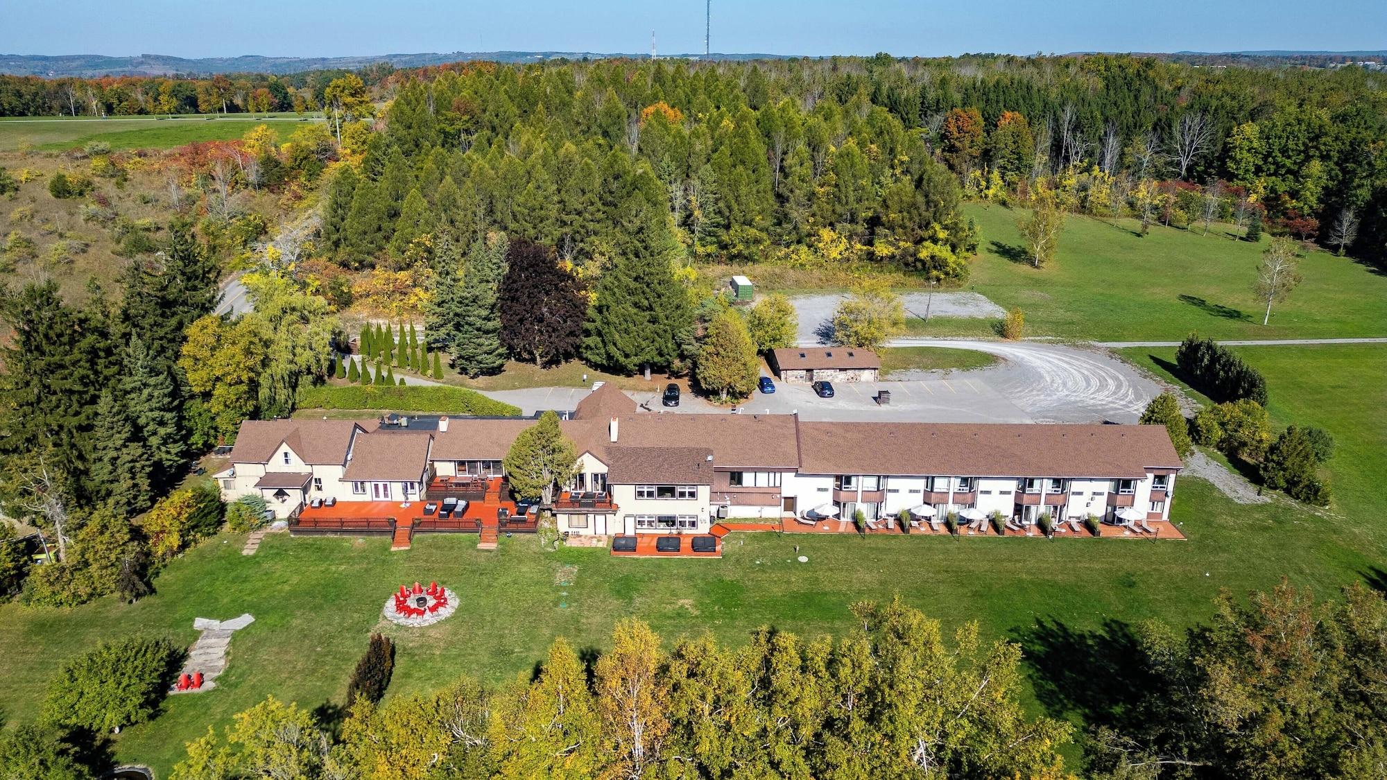 Vista Exterior Northumberland Heights Wellness Retreat & Spa