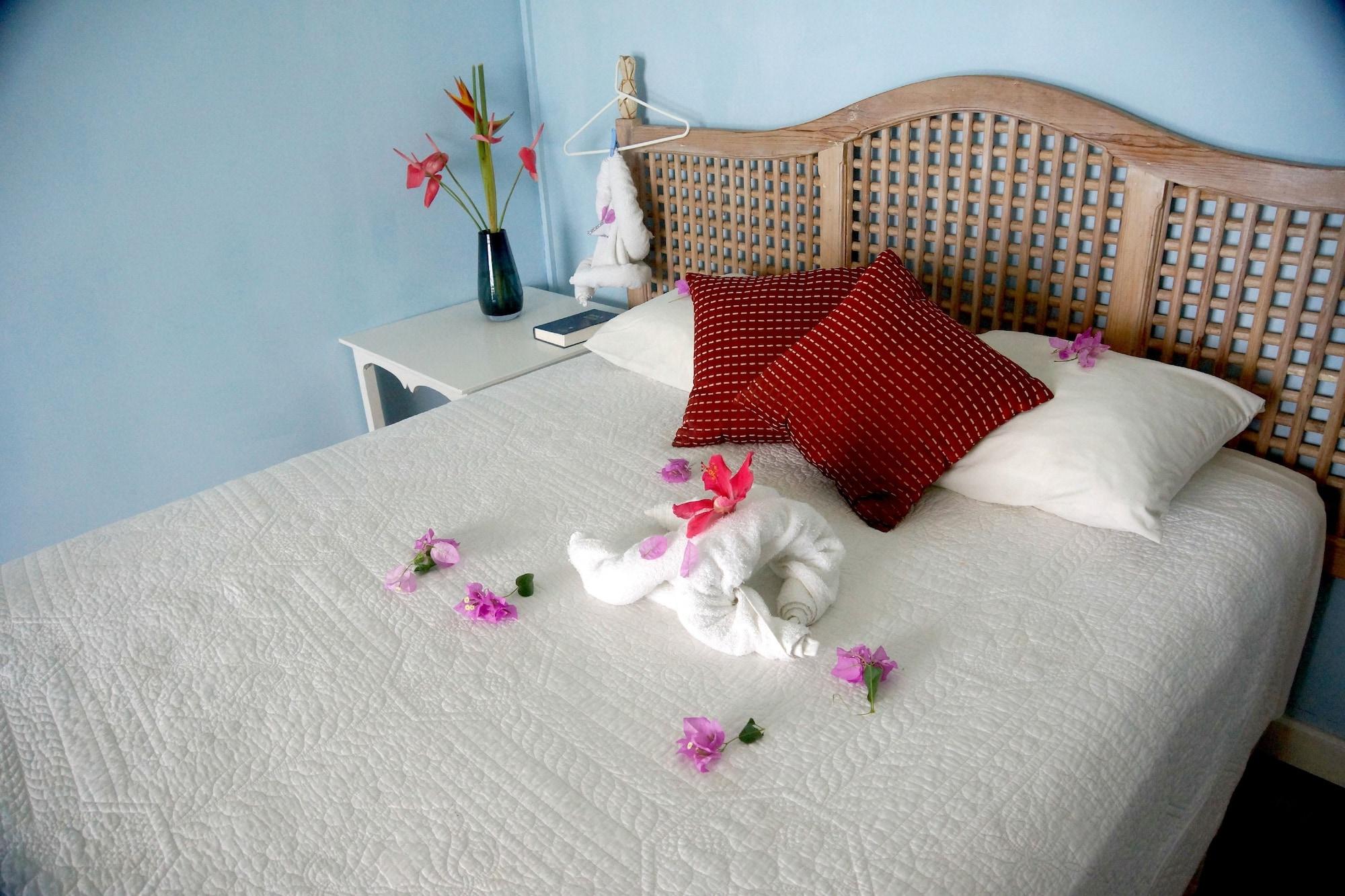Habitación Barefoot Suites
