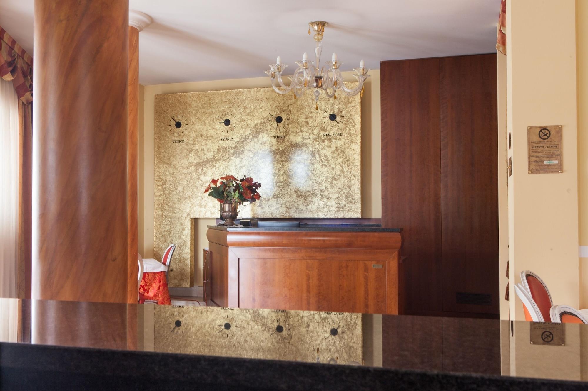 Vista Lobby Hotel Alle Torri