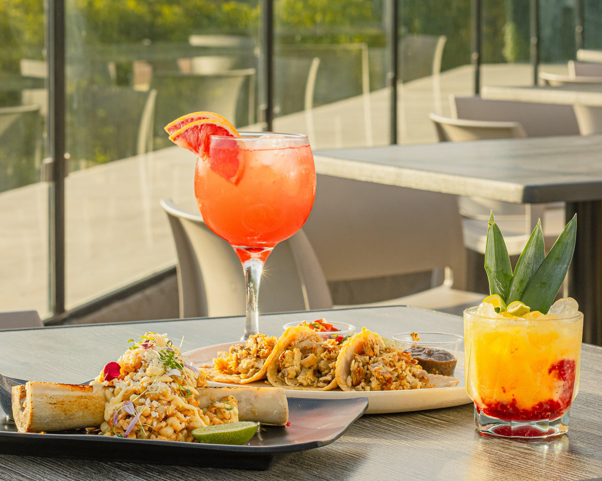 Restaurant Hotel Indigo Guadalajara Expo by IHG