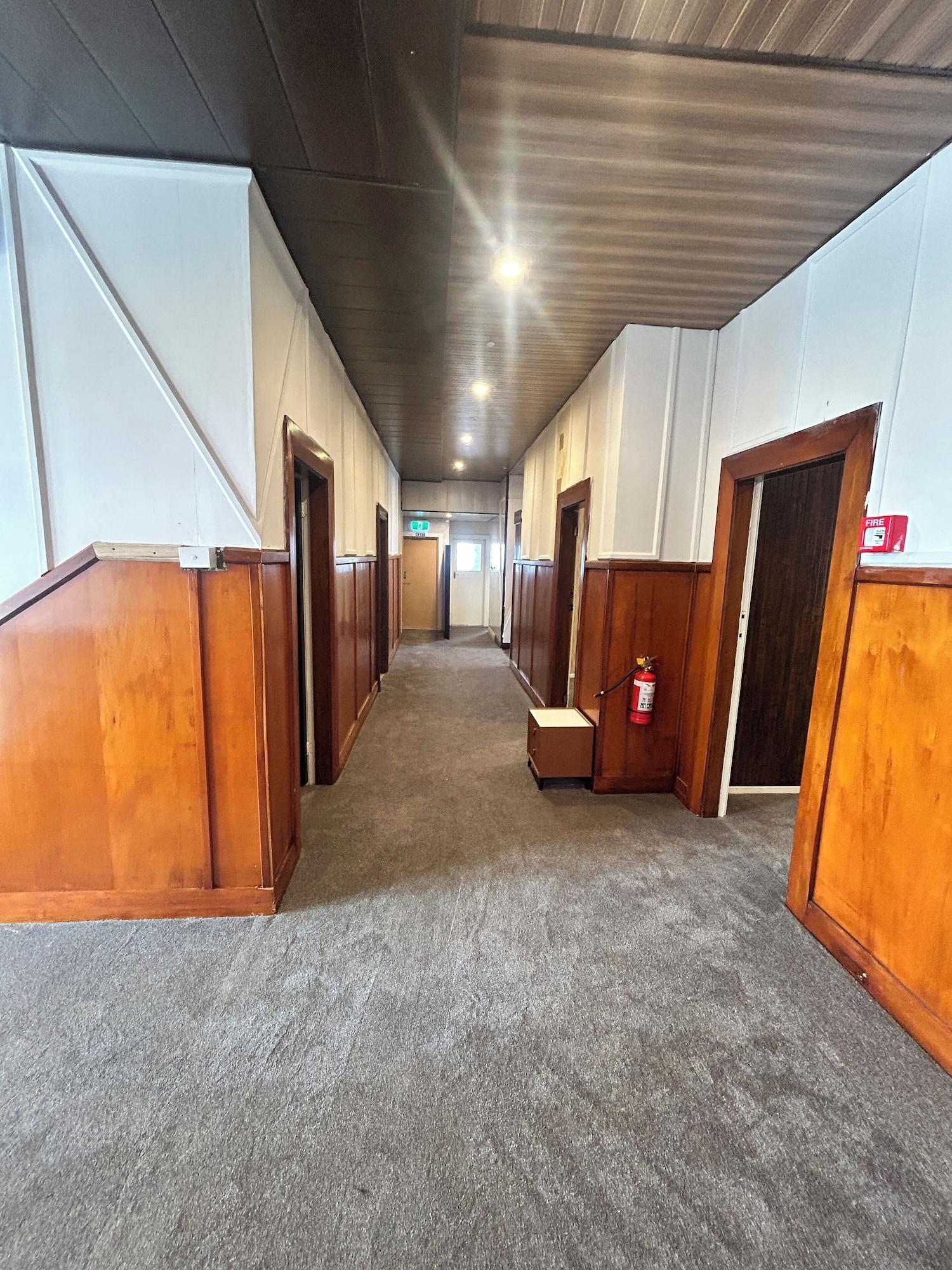 Vista Lobby The Blackhorse Hotel