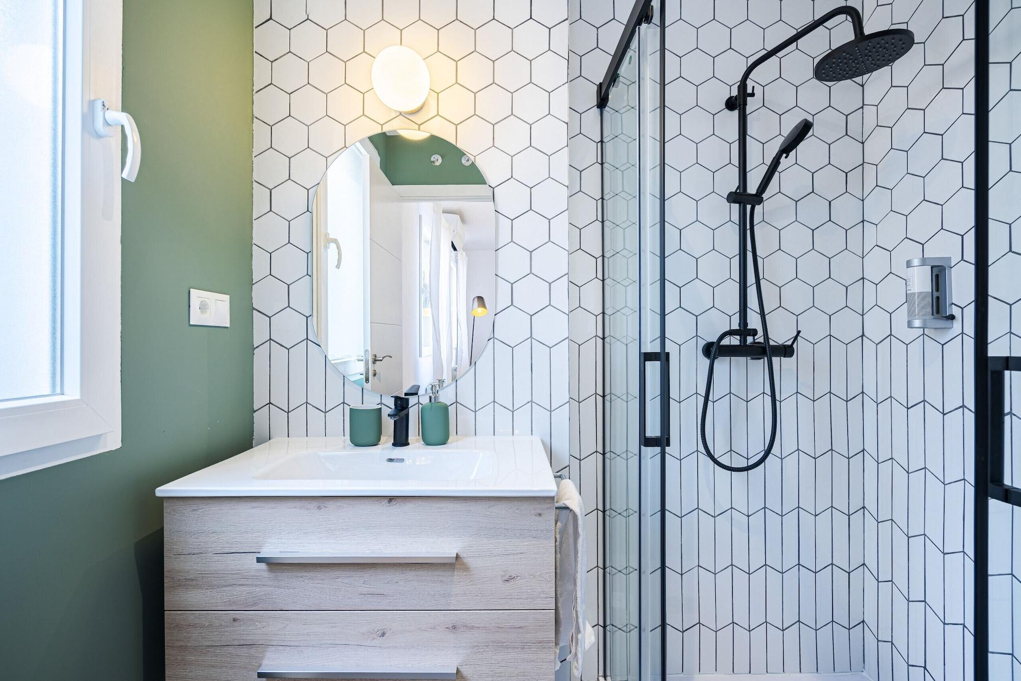 Equipamiento de Habitación Vallecano Apartments by Olala Homes