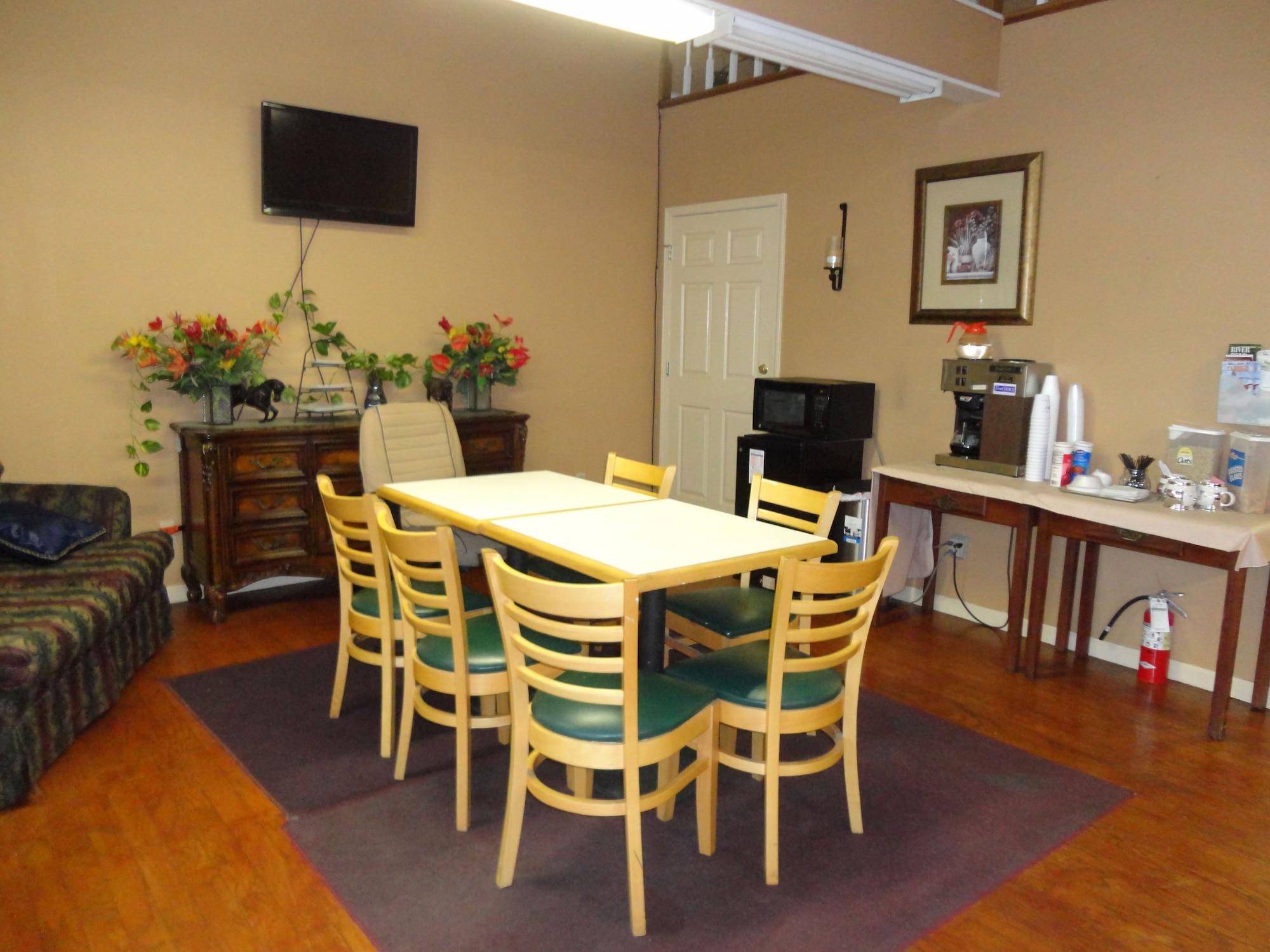 Restaurant Royal Inn and Suites