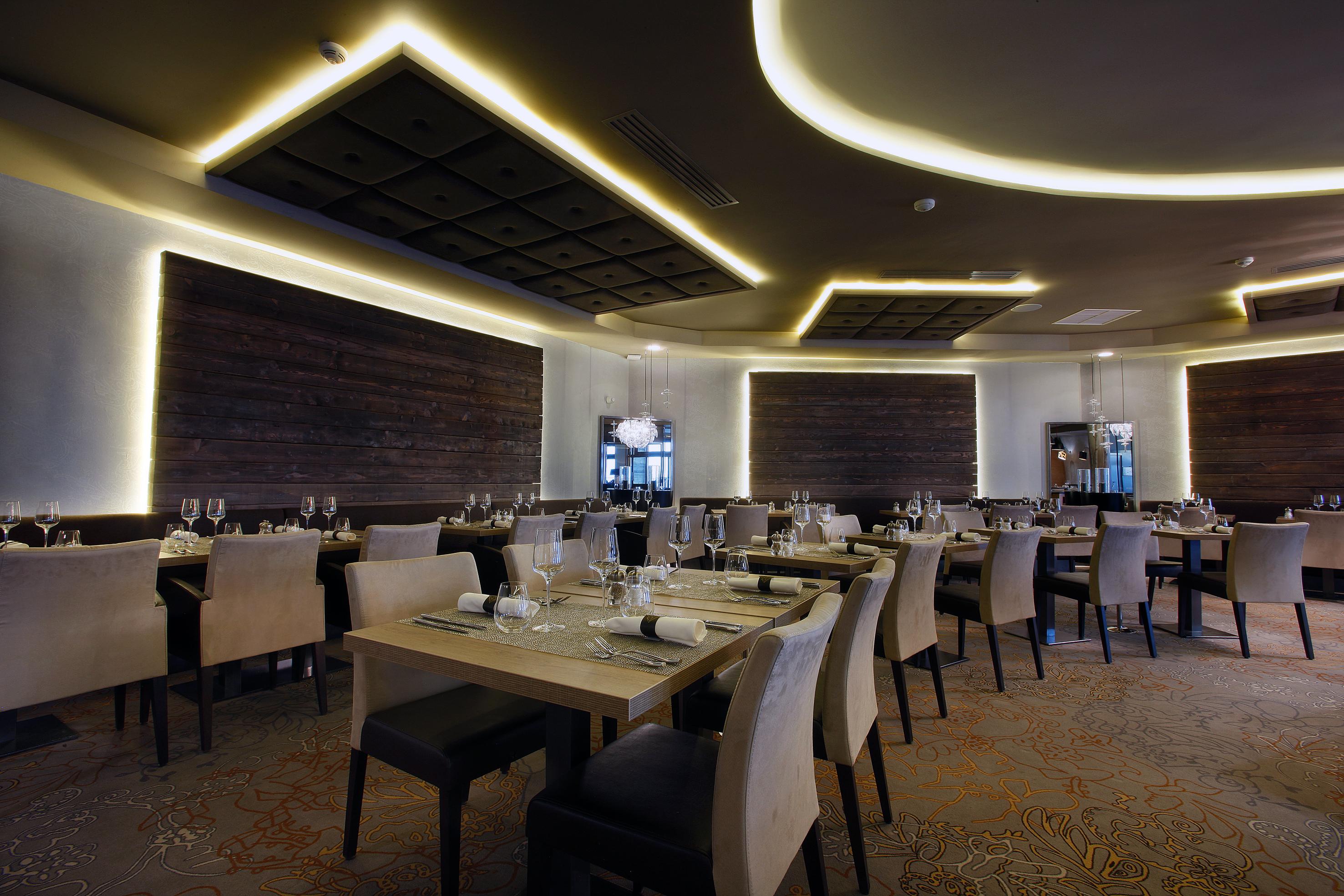 Restaurant Hôtel Koh-I Nor by Les Etincelles