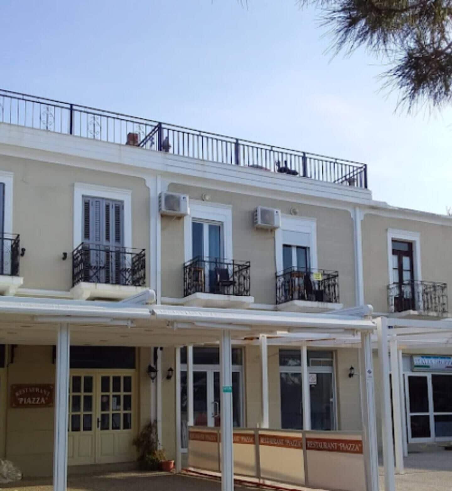 Vista Exterior Mateo Rooms and Hostel