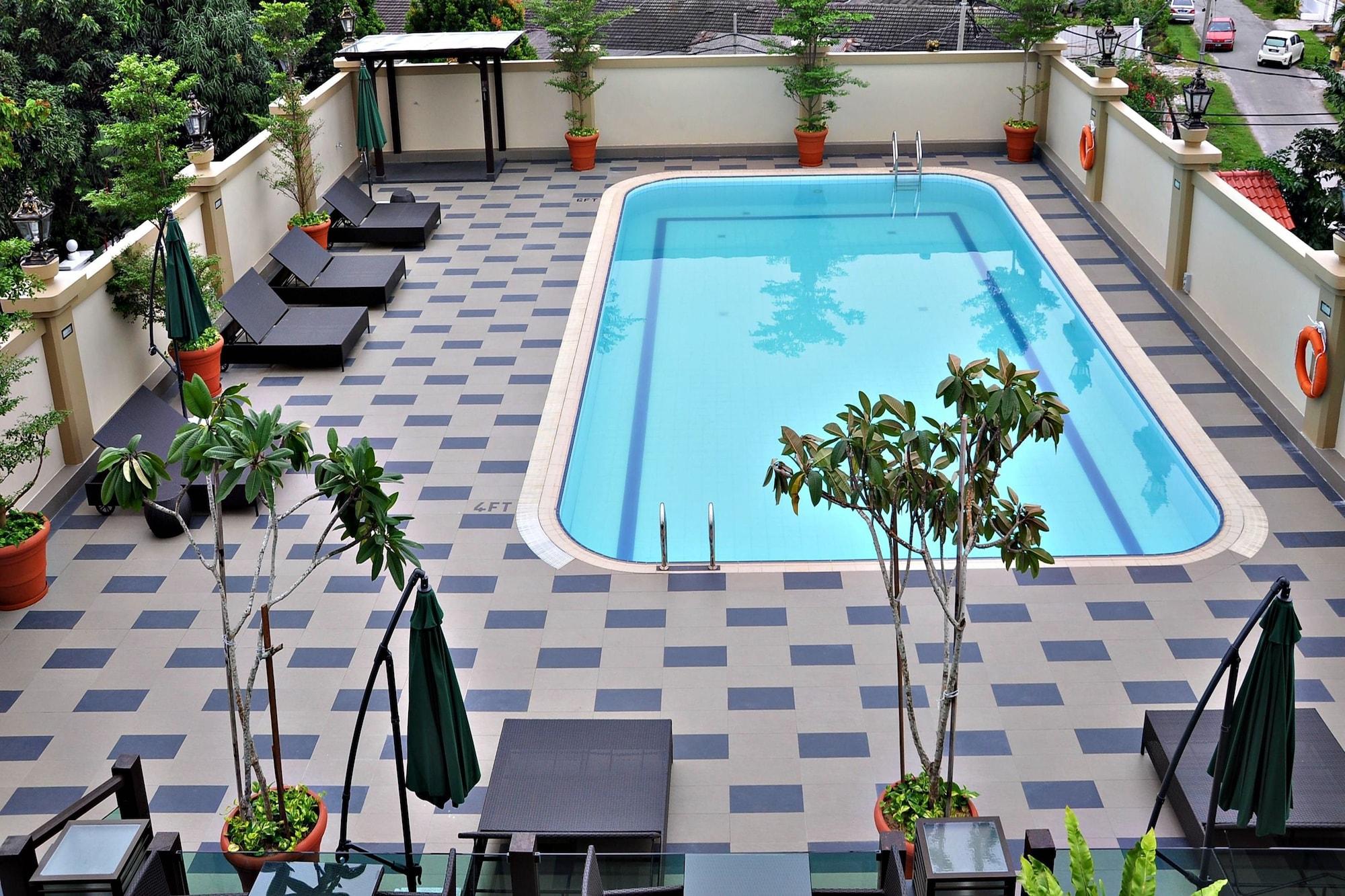 Vista Piscina The Katerina Hotel