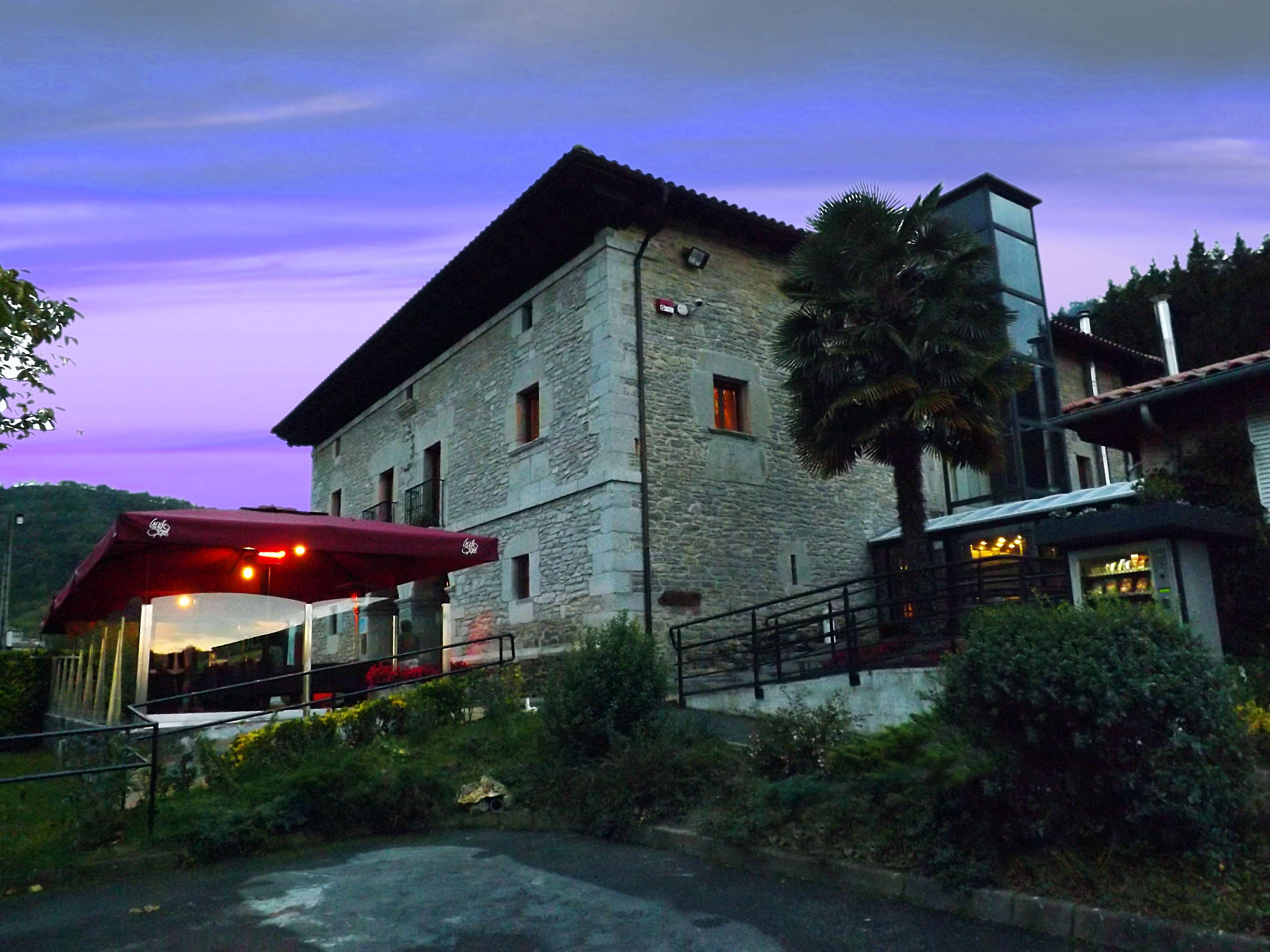 Vista Exterior Arcos de Quejana