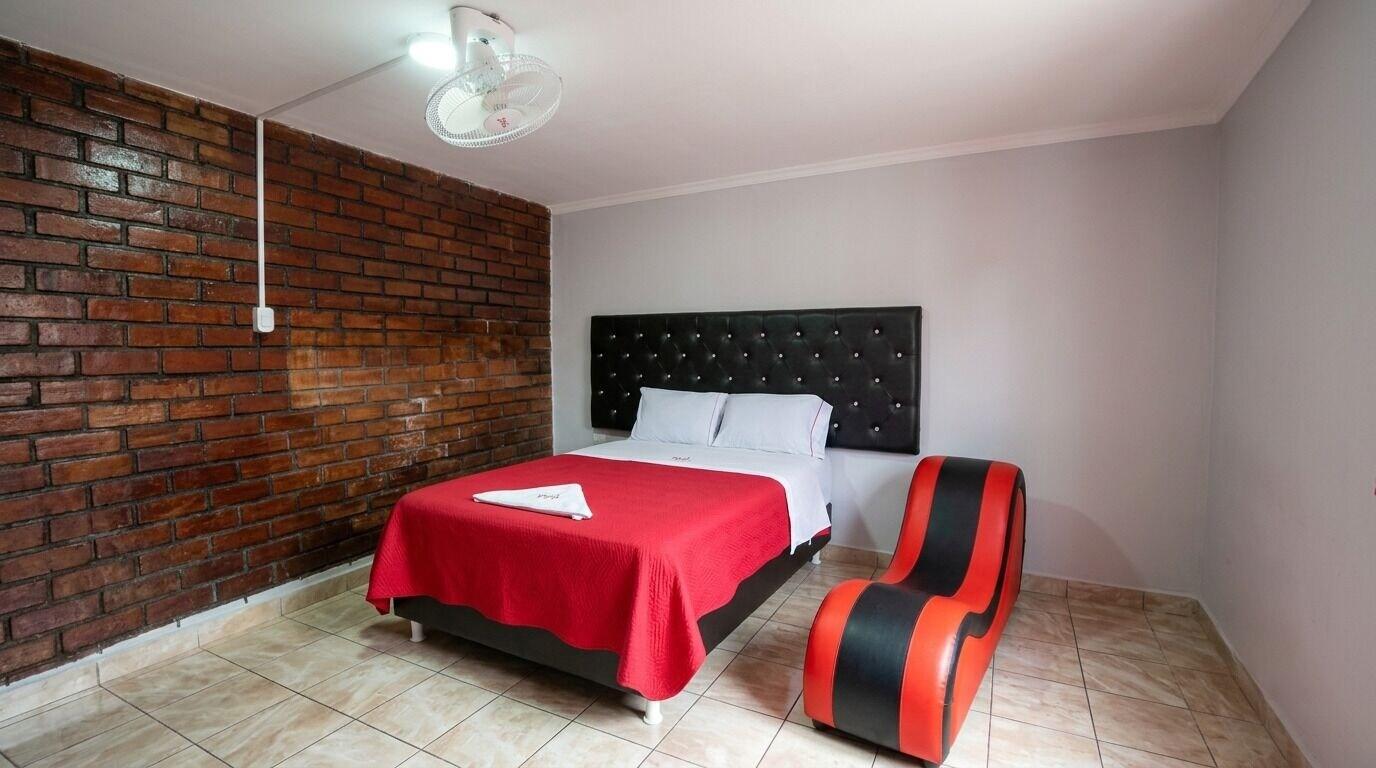 Habitación HOSTAL PARIS M&P 3