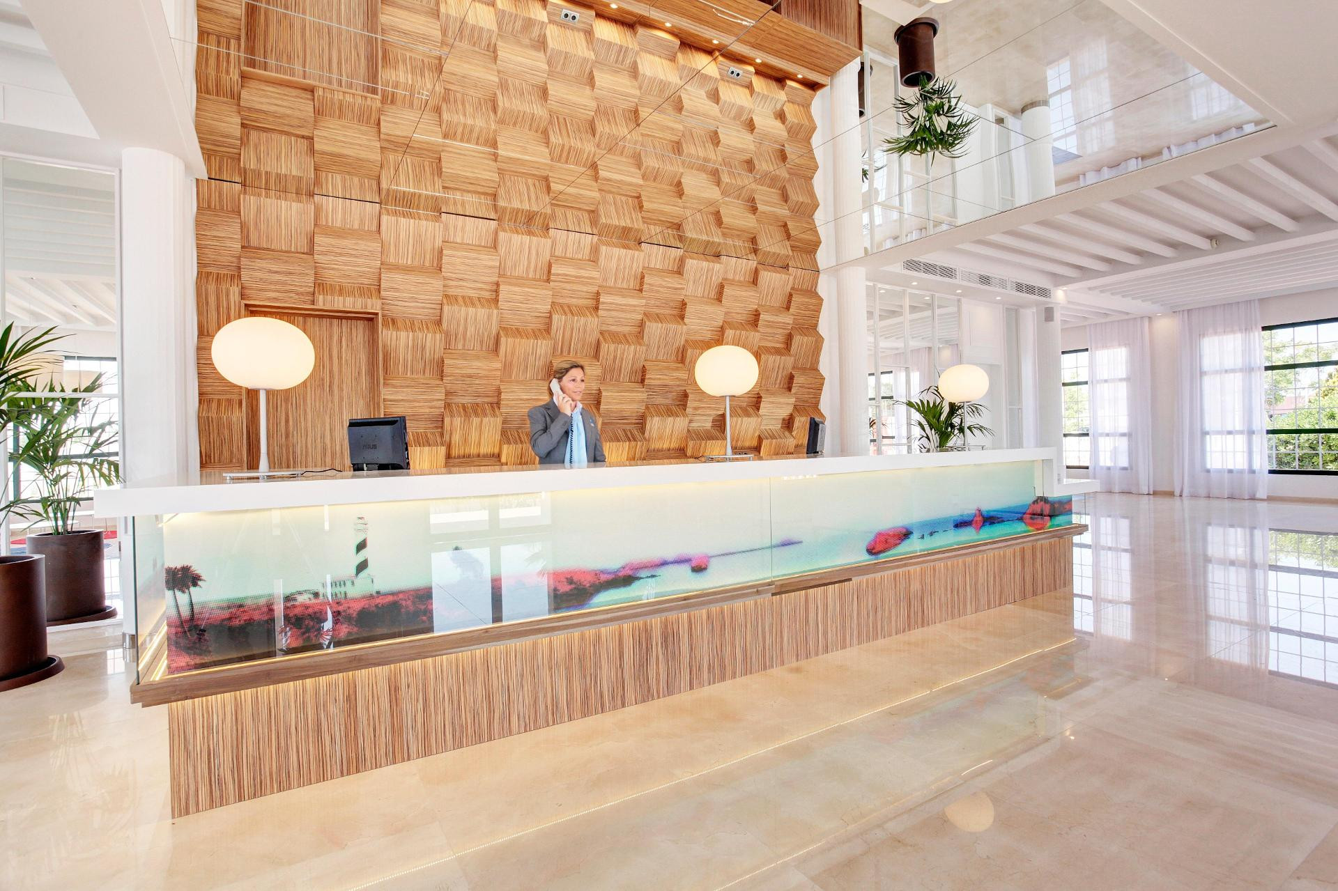 Vista Lobby Grupotel Mar de Menorca