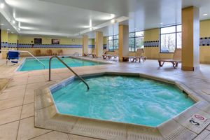 Alojamiento - Hampton Inn & Suites Indianapolis-Airport