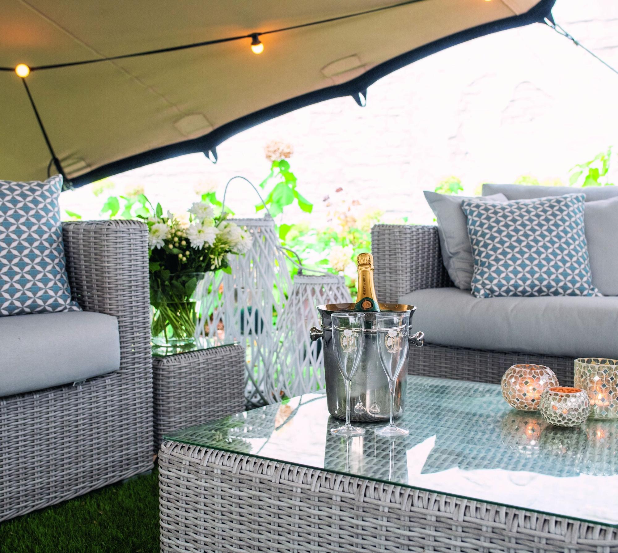 Vista Exterior The Hamptons Boutique B&B