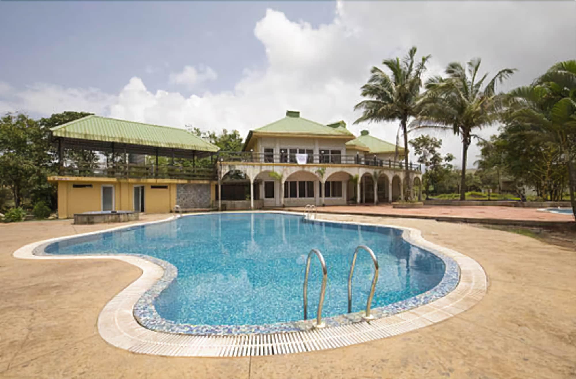 Vista Piscina Duke's Den Resort