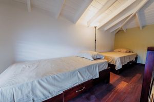 Alquiler Vacacional - Luxury BEACHFRONT Penthouse Condo 2 Beds w/loft, Sleeps 6