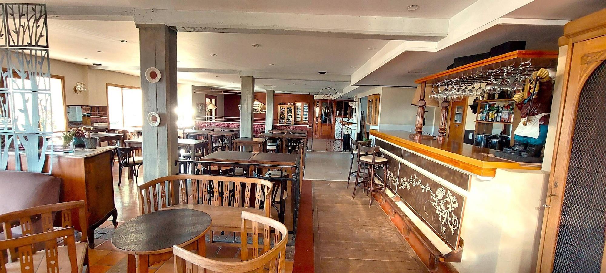 Bar/Salón Hostería Meulen