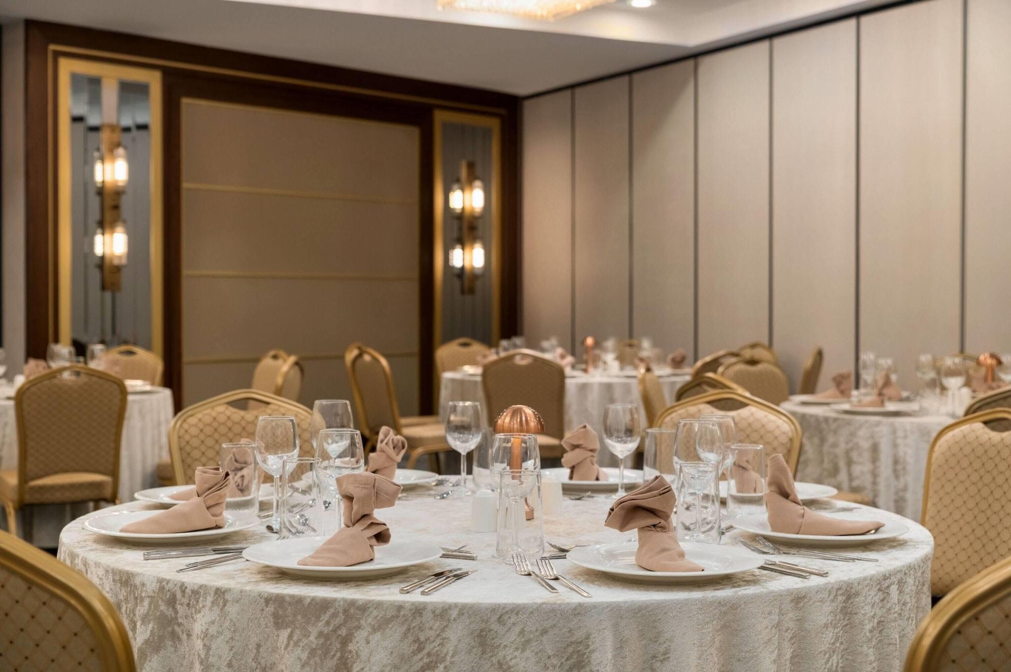 Sala de Reuniones Tryp BY Wyndham Istanbul Maltepe