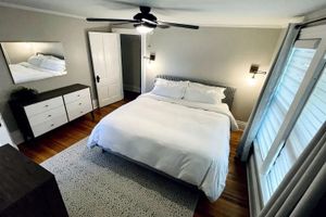 Alquiler Vacacional - Downtown Renovated Beauty