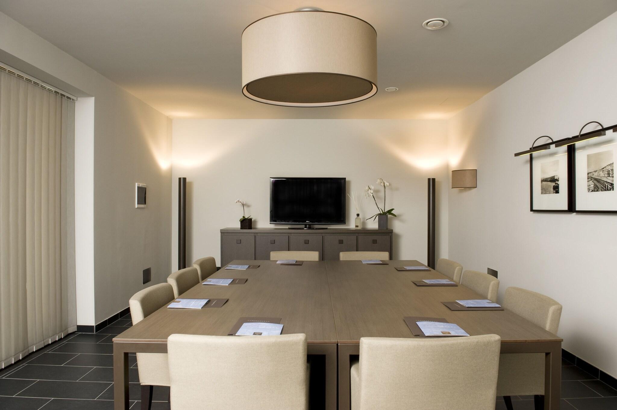 Centro de Negocios Marina Place