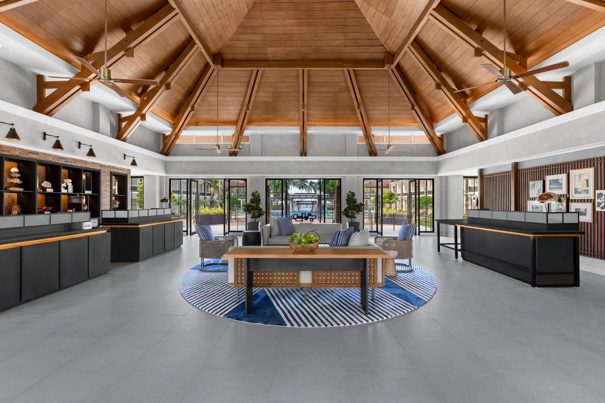 Vista Lobby Four Points by Sheraton Palawan Puerto Princesa