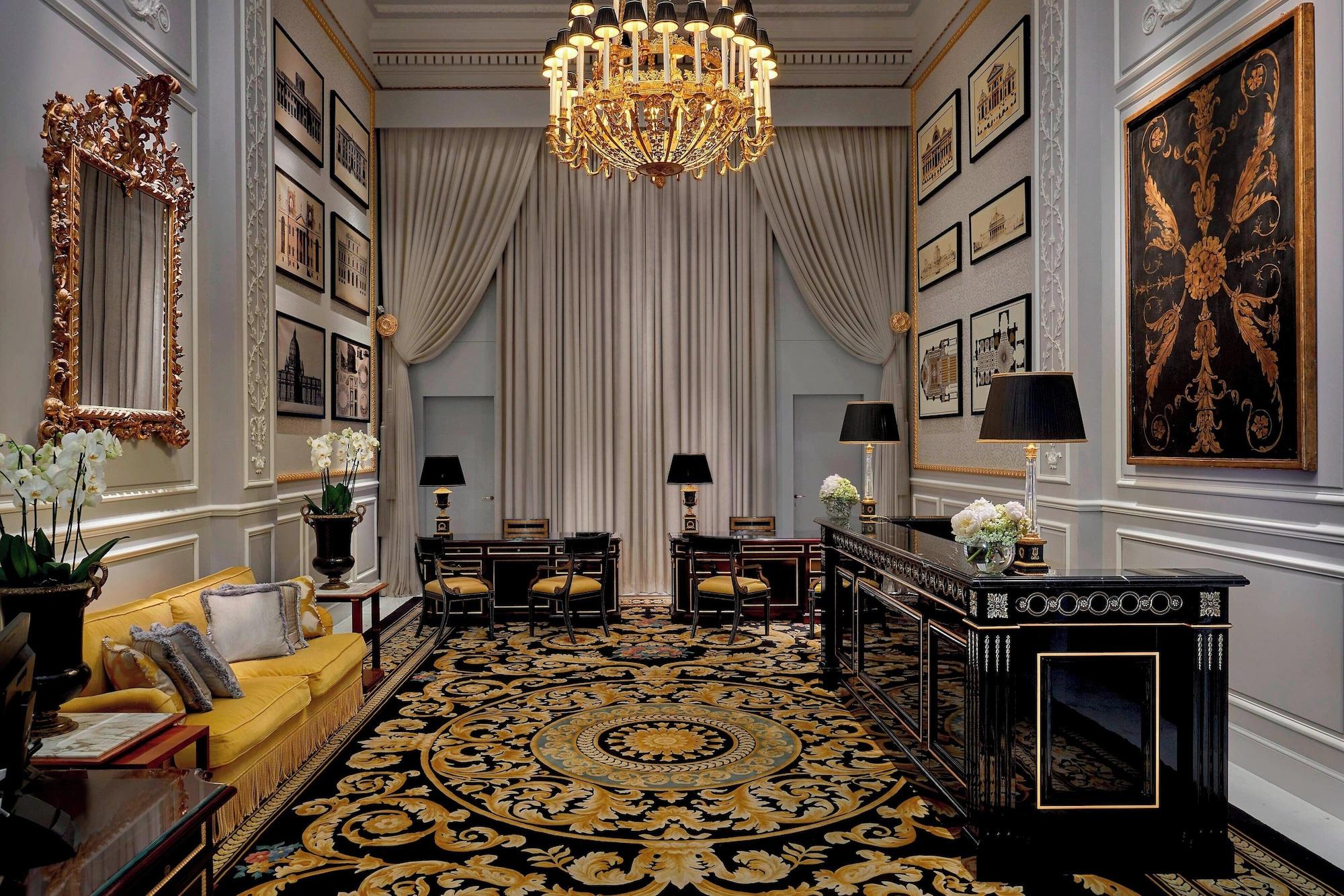 Vista Lobby The St. Regis Rome