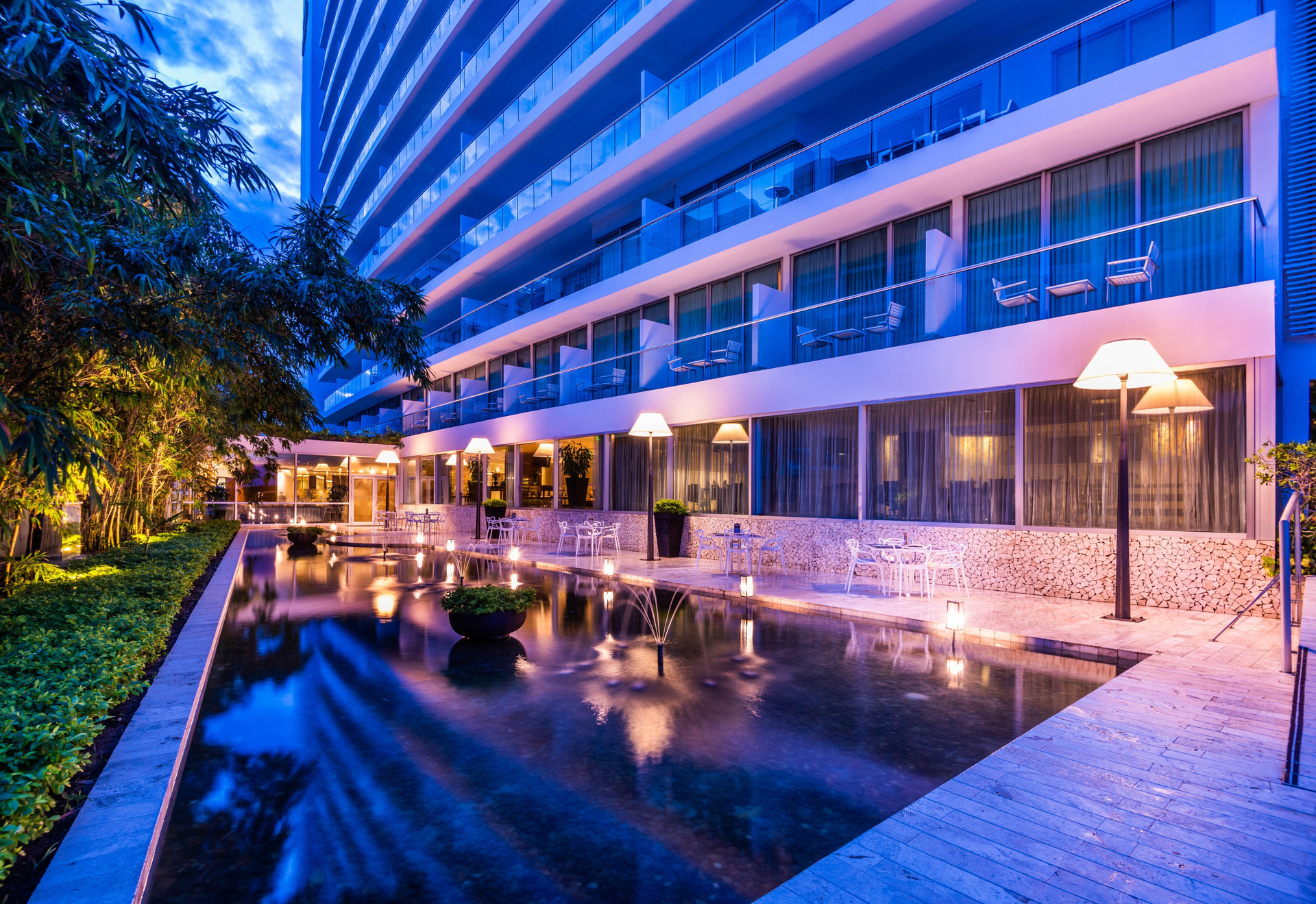 Vista Exterior Holiday Inn Cartagena Morros by IHG