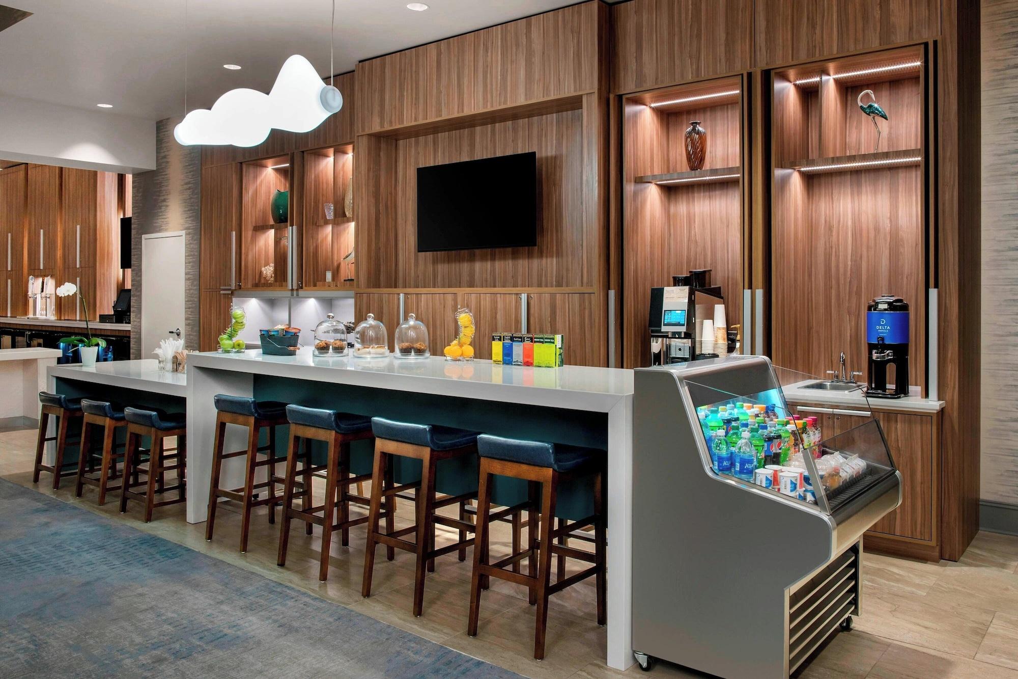 Restaurant Delta Hotels by Marriott Richmond Downtown